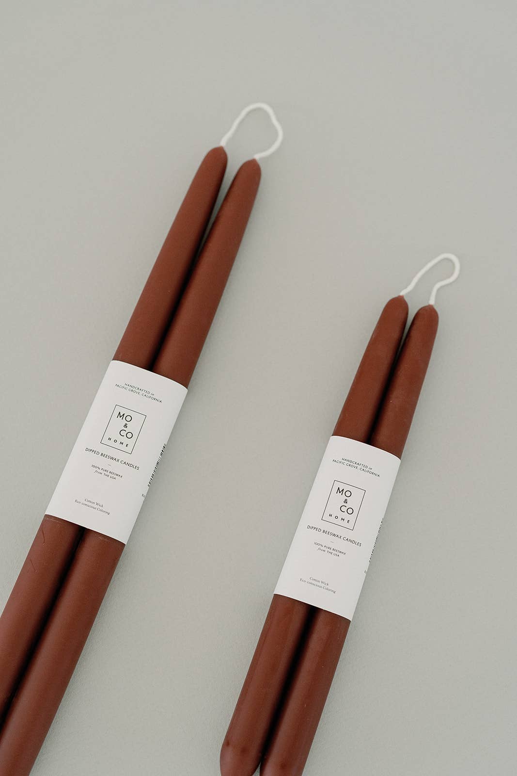 Mo&Co Home - Wholesale Tapered Candle/Candlestick -  Burgundy | Dipped Beeswax Taper Candles | All Natural4