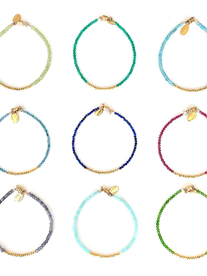 Bracciali con perline per la vendita all'ingrosso da parte di Jennifer Tuton Jewelry