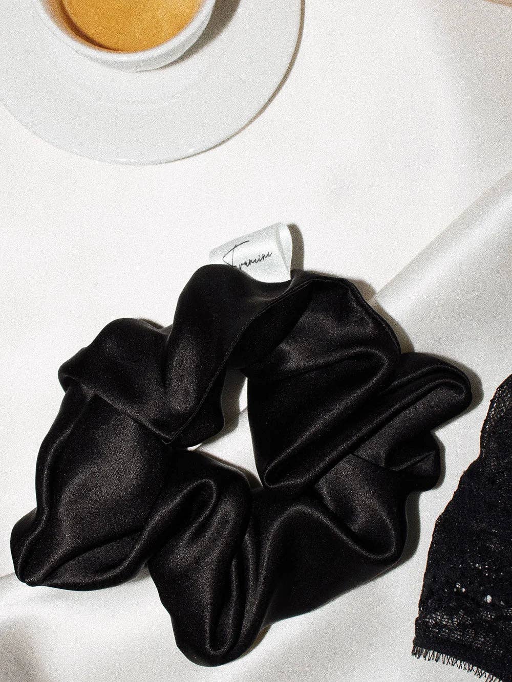 Francine Hair Care - Wholesale Scrunchie - Women's - Silk scrunchie1