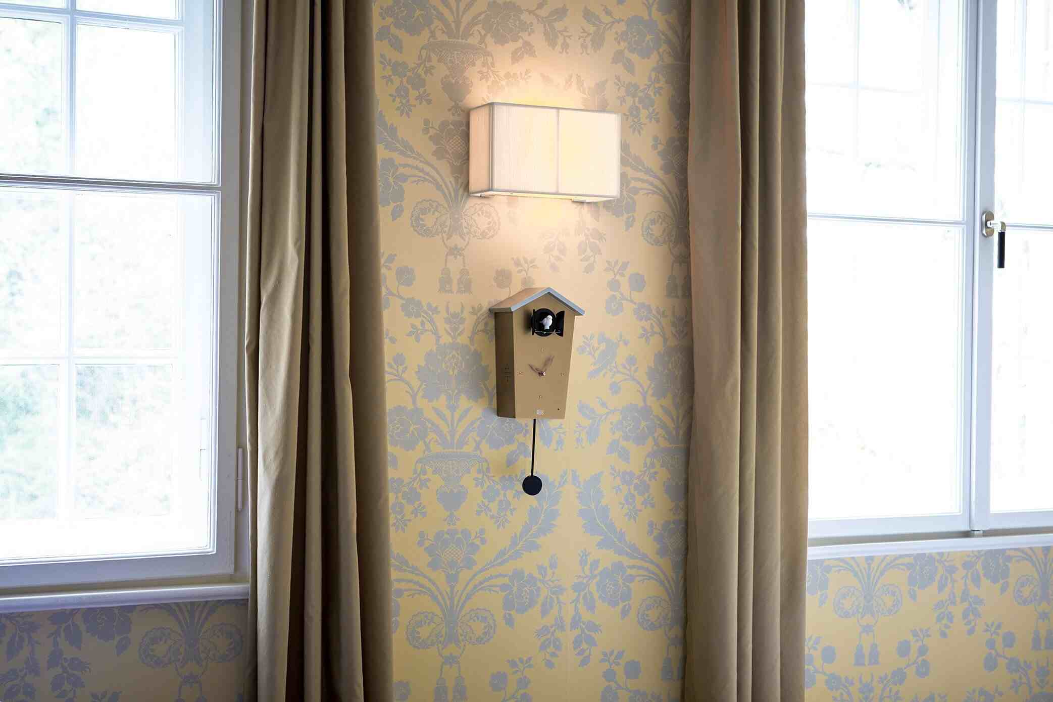 KOOKOO EU - Wholesale Wall Clock - KOOKOO BirdHouse modern cuckoo clock4