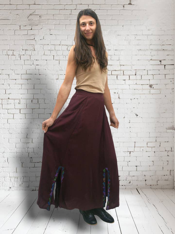 Saia de Rayon com Apliques, Rachas e Bolsos por atacado de KASHI INC