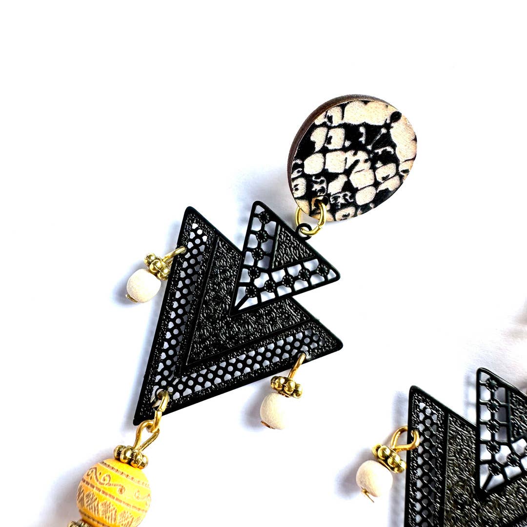 Roselinde - Wholesale Dangle Earrings - Kenya. PDB2