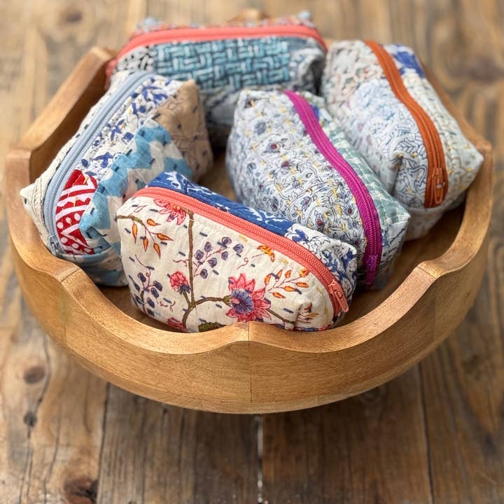 Belle's Nest - Wholesale Pouch - Women's - Puffy Cotton Zip Puffy Pouches0