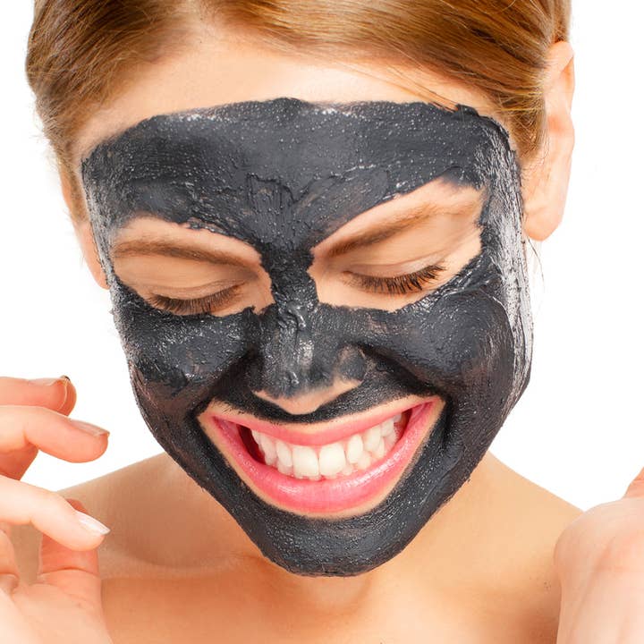 HEAR ME RAW - Wholesale Skincare Face Mask - The Detoxifier with Charcoal Jar + Pod - 2.5 fl oz1