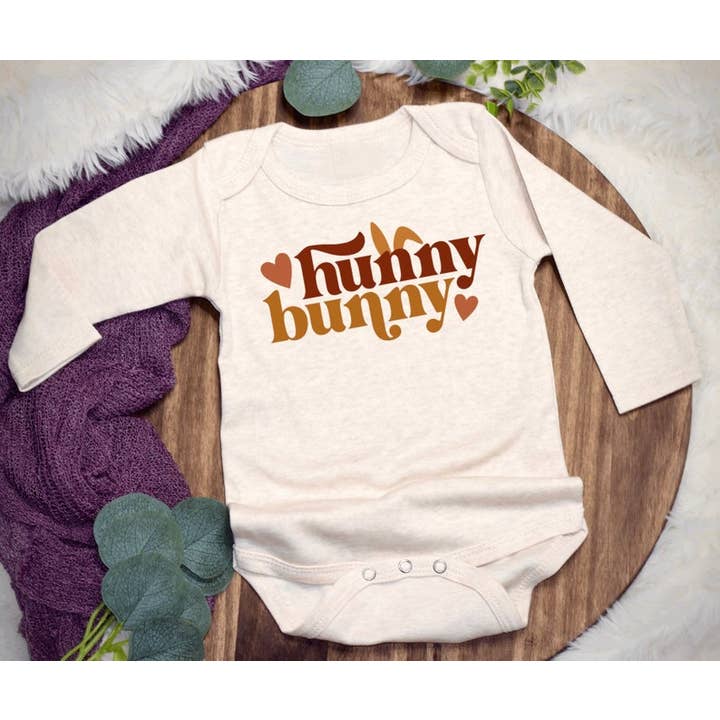 Body de Pâques Boho pour bébé, tenue de Pâques Hunny Bunny pour la vente par Ava Francine Designs