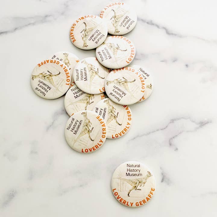 Bouton Pinback Loverly Geraffe pour la vente par Small Biz Memez