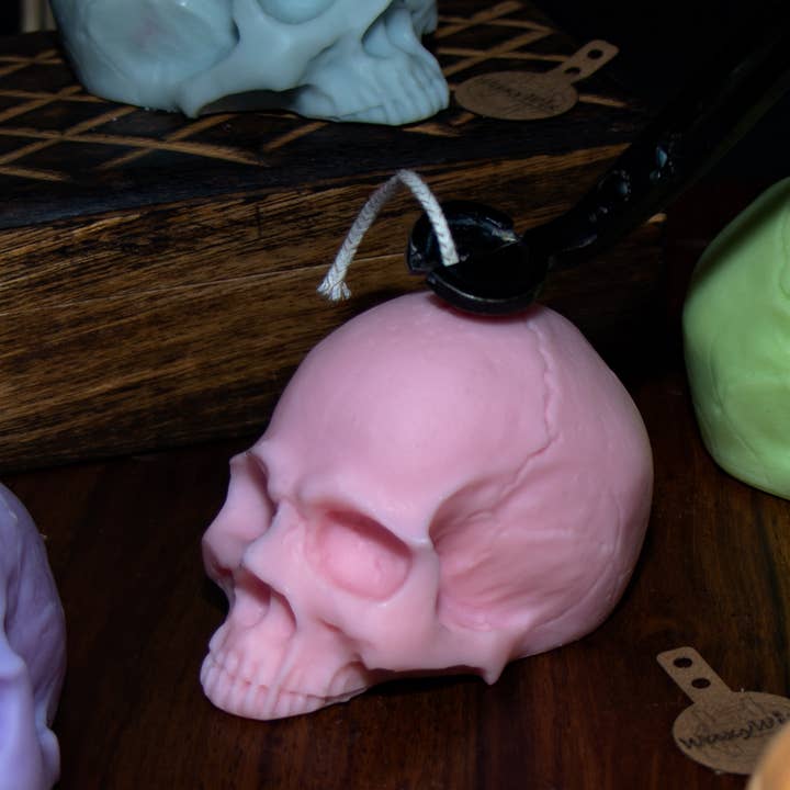 The Wicklow Witch Ltd – wholesale Novelty candle – Pastel Half Skulls1