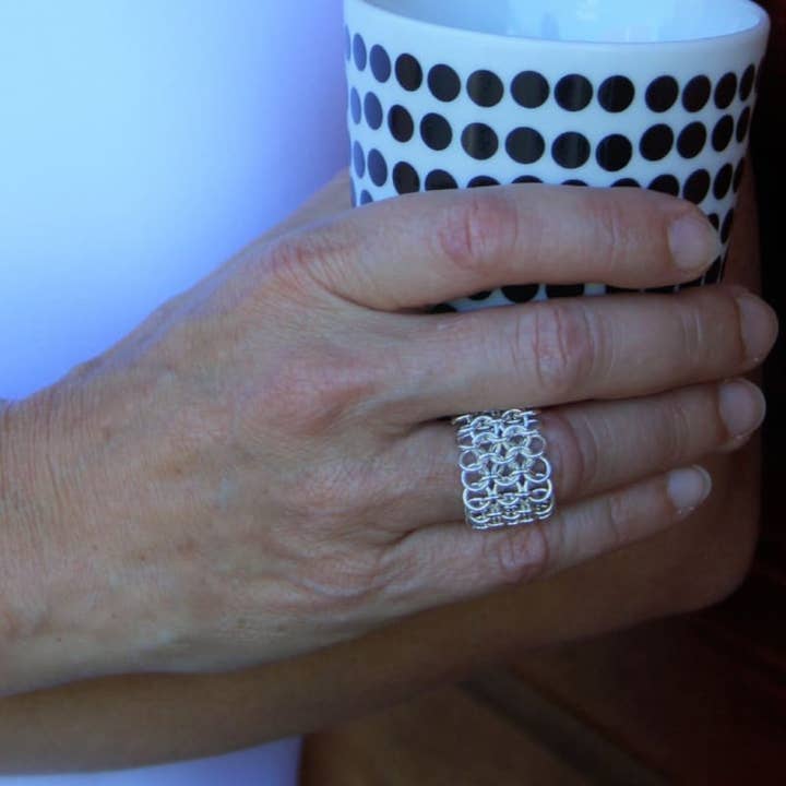 Anello maxi LUMI Ø 1,0 in argento 925 flessibile per la vendita all'ingrosso da parte di Linkki Jewels