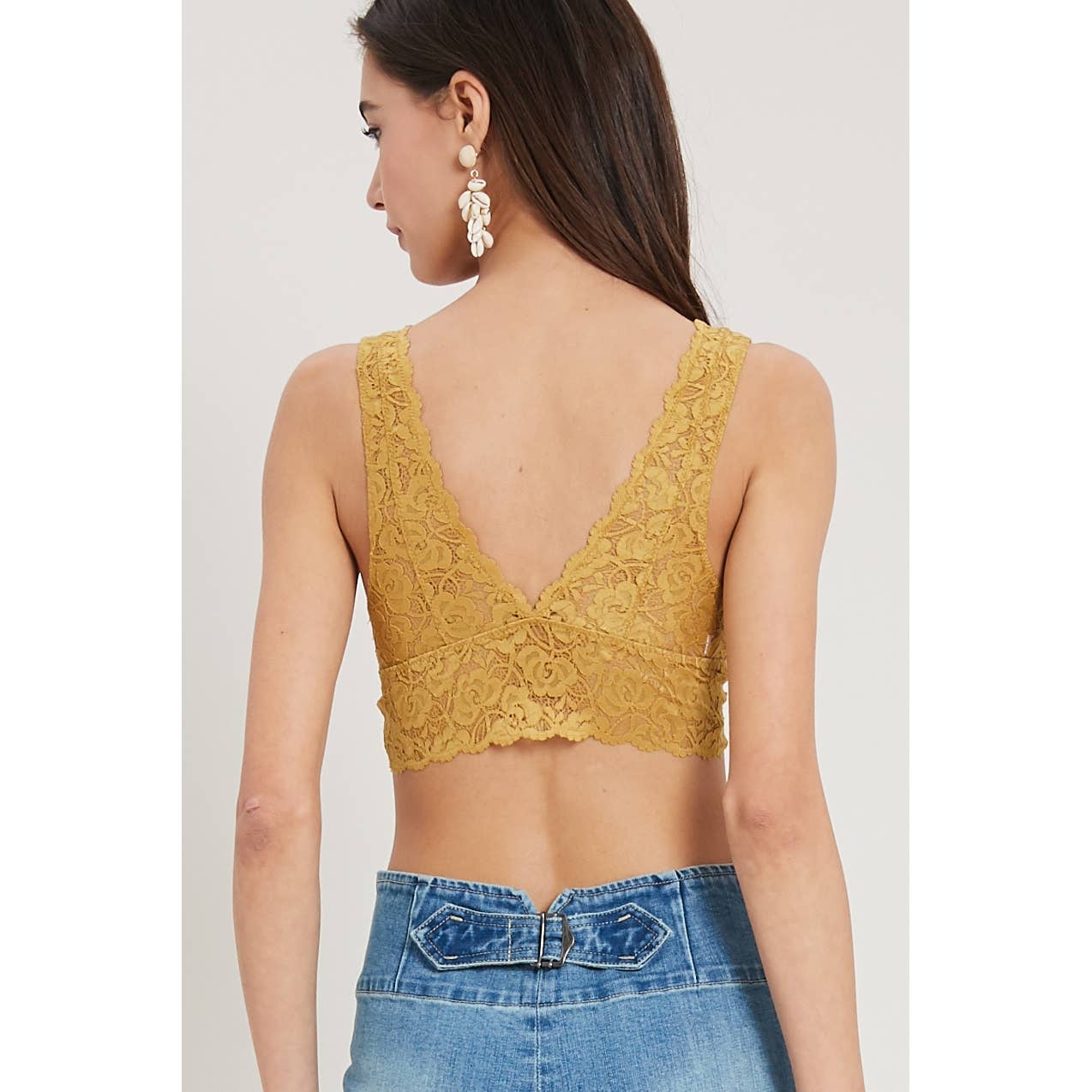 Wishlist Apparel - Vente Brassière – femme - BRASSIÈRE REMBOURRÉE À COL EN V EN DENTELLE FESTONNÉE/T8233_P22