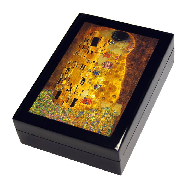 „Kysset“ billedboks for engroshandel hos Pacific Connections