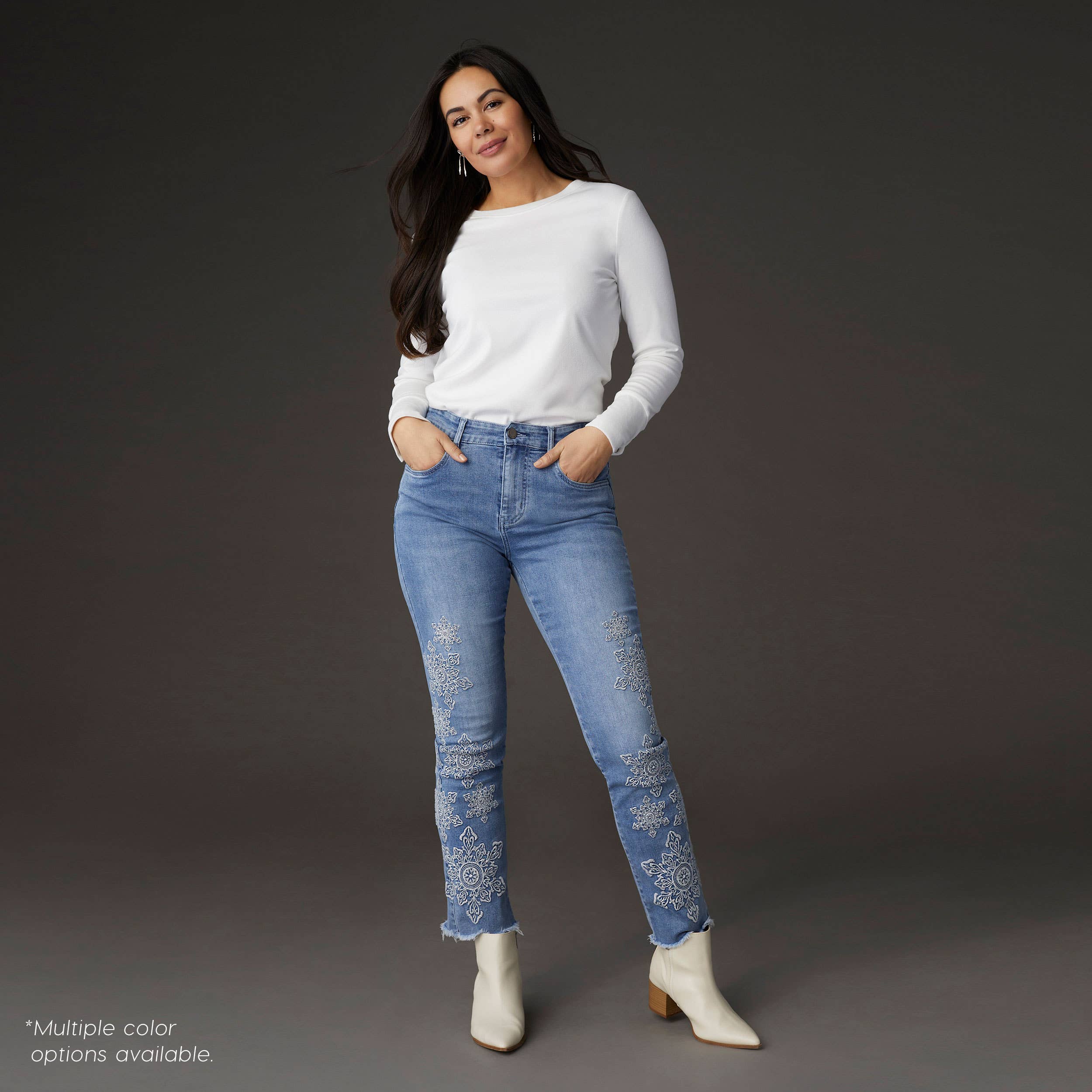 COCO + CARMEN - Wholesale T-Shirt - Women's - Alexis Super Soft Top with Snap Cuff2