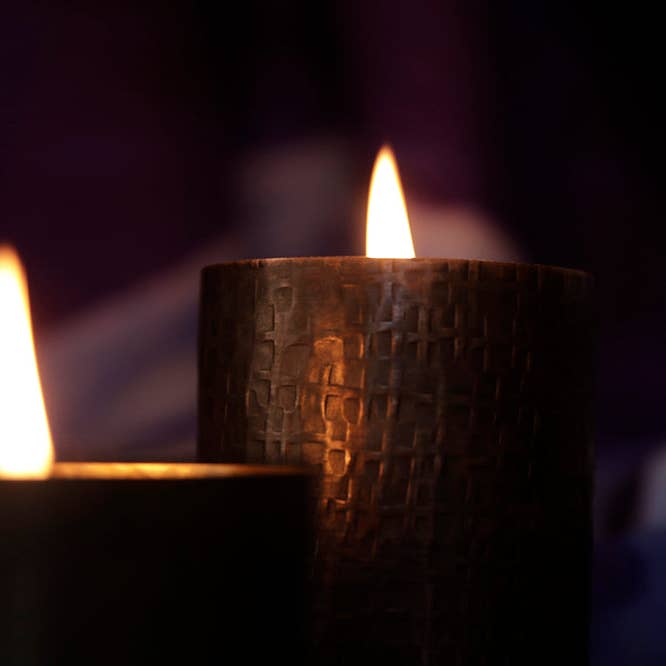 Suporte para vela KIROS em cobre e latão texturizado por atacado de Pia