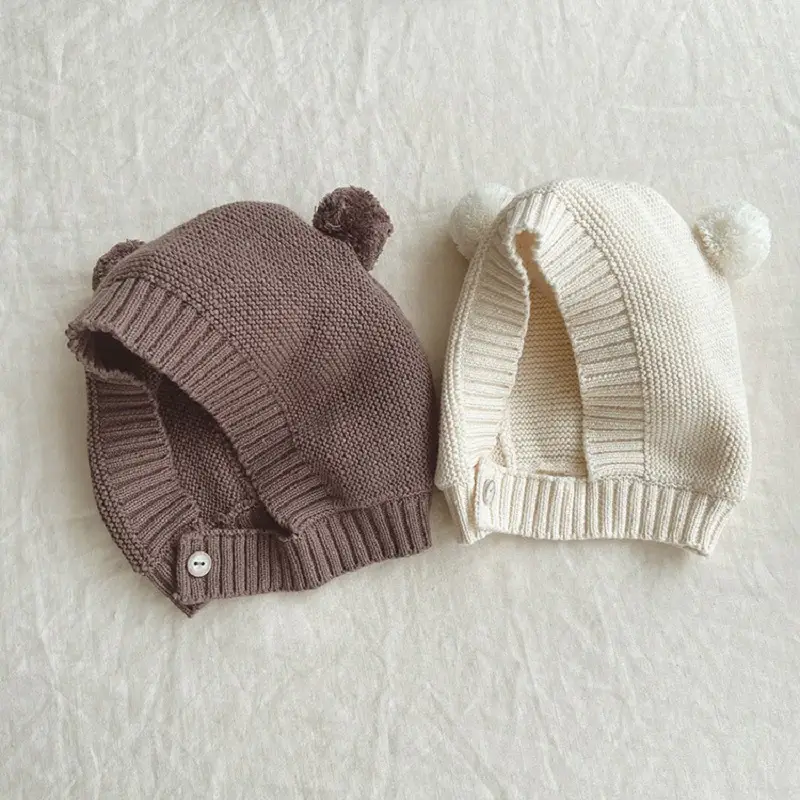 Annie & Charles - Wholesale Kledingset - Baby - Annie & Charles® gebreid pak met mutsje10