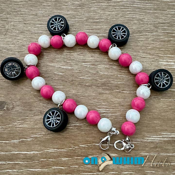 Catena del cappello della ruota della Jeep per la vendita all'ingrosso da parte di On a Whim Hats