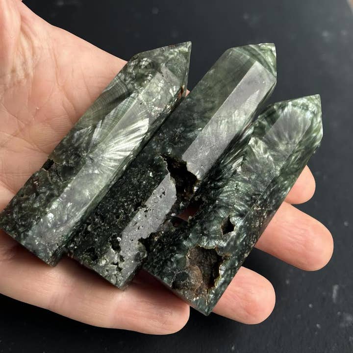 Crystal Deal· Wholesale Crystals & Gifts - Wholesale Spiritual Stone/Crystal - Seraphinite Tower