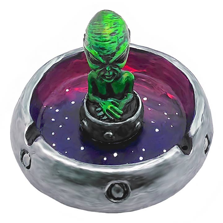Pichincha - Wholesale Ashtray - Green Alien Flying Saucer Figurine Round Ash Tray