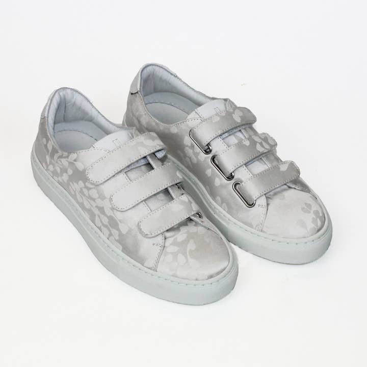 RASGUÑO FOLLAJE BLANCO para venta al por mayor de Le Lissier