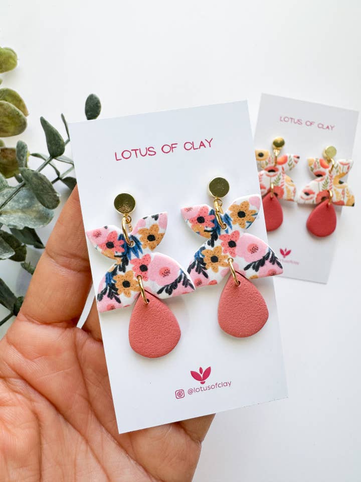 Floral print clay earrings, summer earrings, flower earrings for wholesale by Lotus of clay
