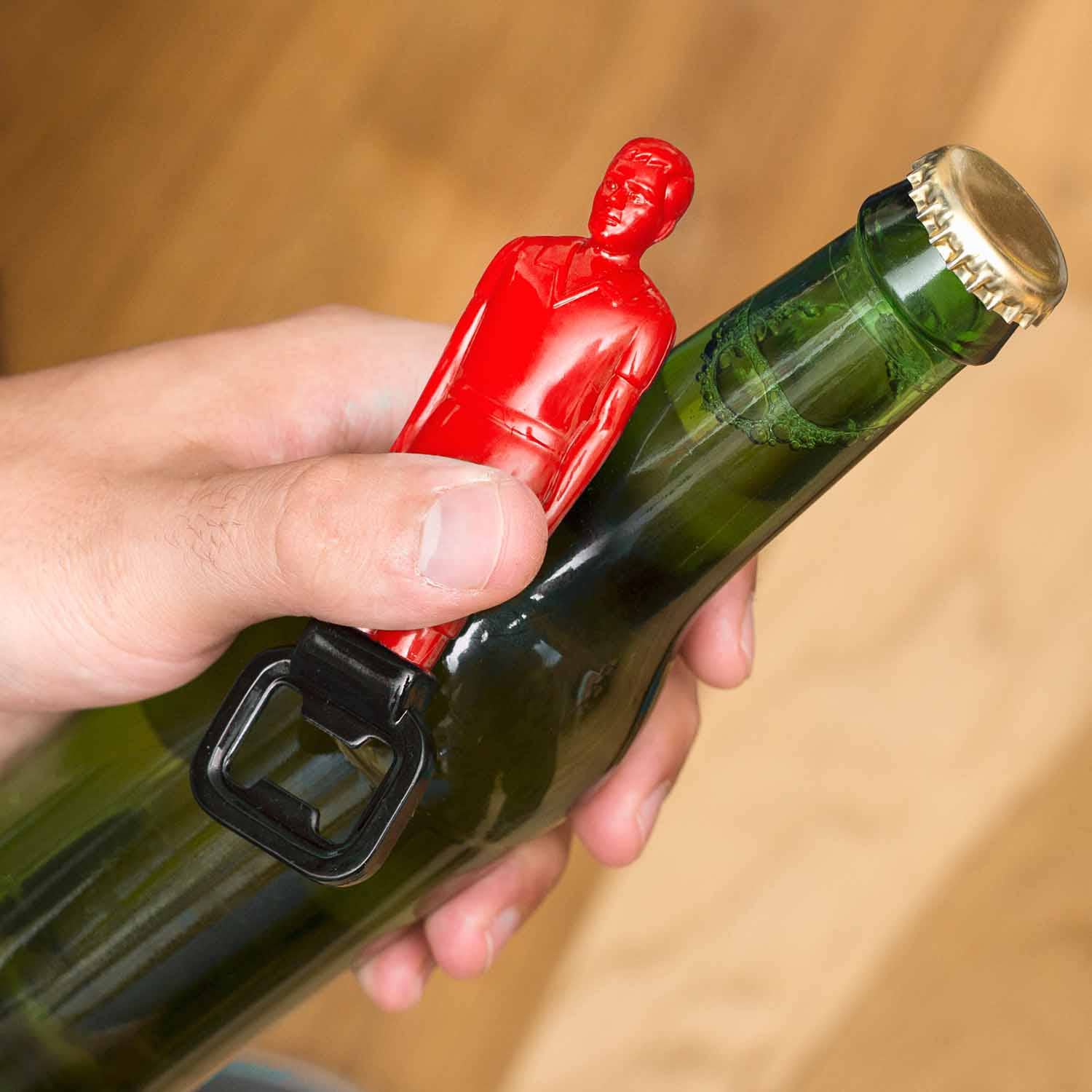 Mad Monkey GmbH - Wholesale Bottle/Wine Opener - bottle opener “soccer game figure” (red)3