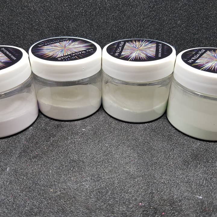 Mr Resin - Wholesale Body glitter/shimmer - Mr Mica Glow Powder7