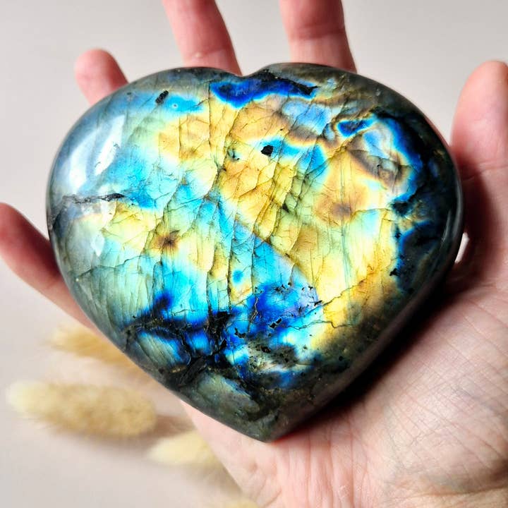 XL Coração de Labradorite (400-500g) em suporte – Com Flash Espectacular & Padrão de Estrelas por atacado de Moonlight Gemstones