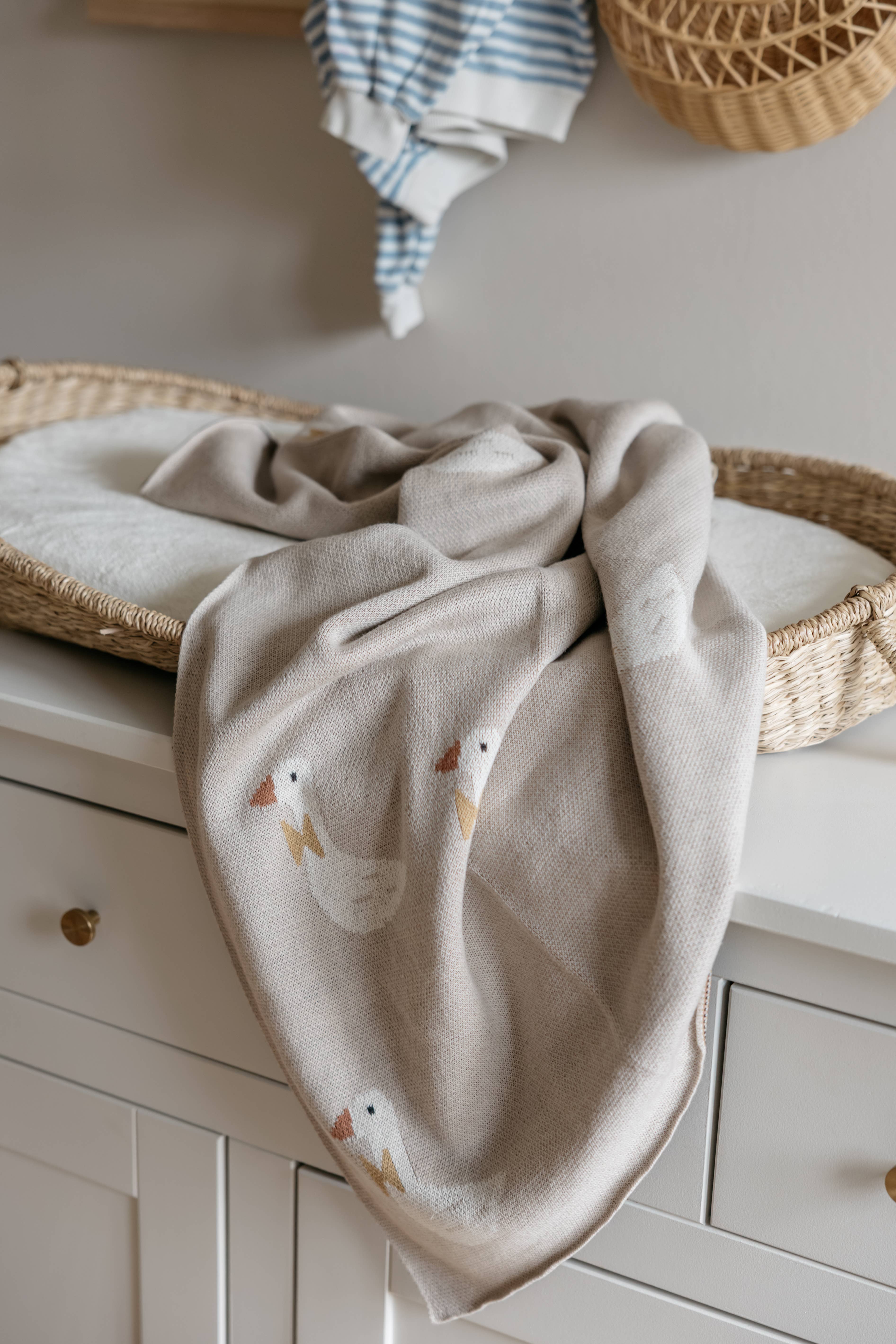 Little Otja - Wholesale Milestone Blanket - Kids & Baby - Knitted Cotton Baby Blanket, Baby Gift, Beige Geese1