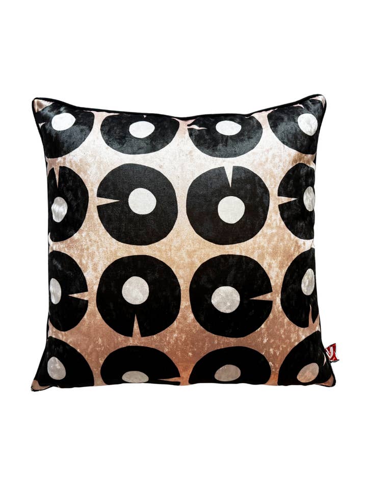 CUSCINO DECORATIVO LILY per la vendita all'ingrosso da parte di VILLA ABURI