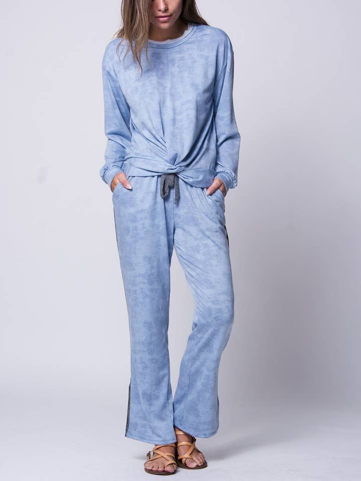 Waterfall Cloudwash Topanga Sweatshirt - Pack B for wholesale by Wanderlux