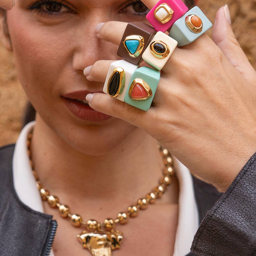 ÉMOLO – Großhandel Cocktail-/Statement-Ring – Schwarzer Damenring mit Dalmatiner-Jaspis4