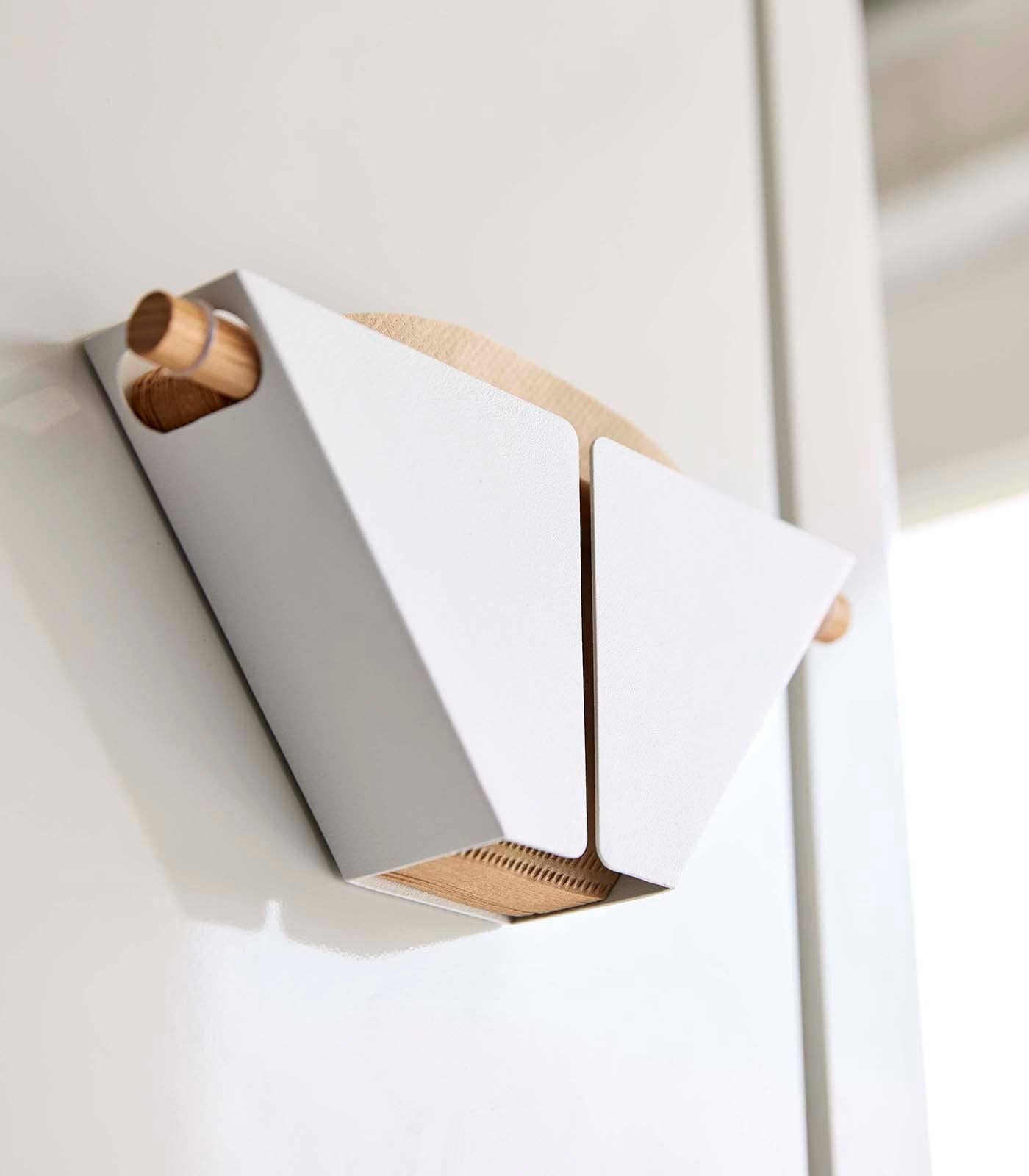Yamazaki Home - Wholesale Coffee Filter - Magnetic Coffee Filter Case - Size 04 - Steel + Wood6