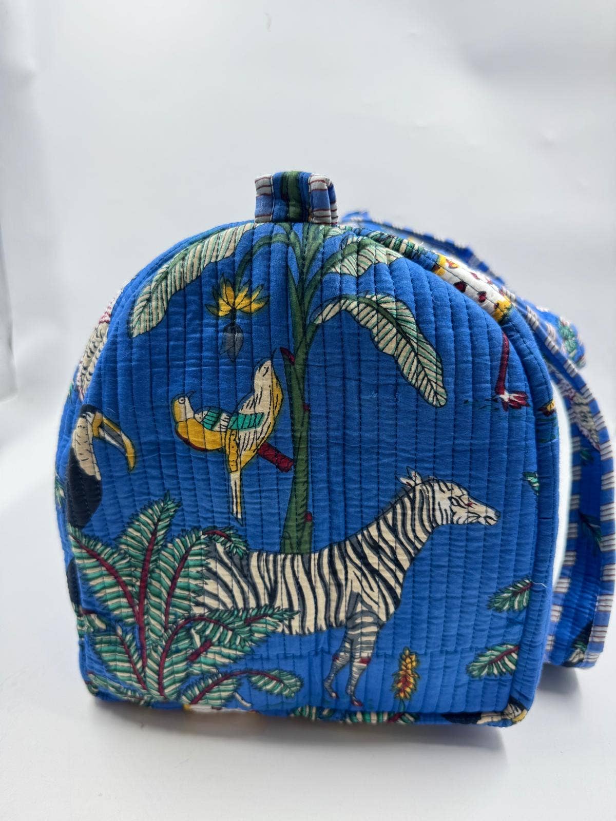 Funky Yak Ltd – wholesale Tote bag – Women's – 100% Cotton Kantha Quilted Boho Safari Duffle ToteBag (Zip)1