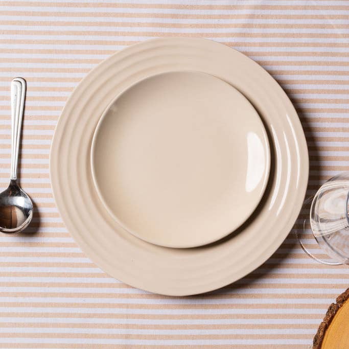 Fabstyles - Wholesale Tablecloth - Bistro Stripe Tablecloth1