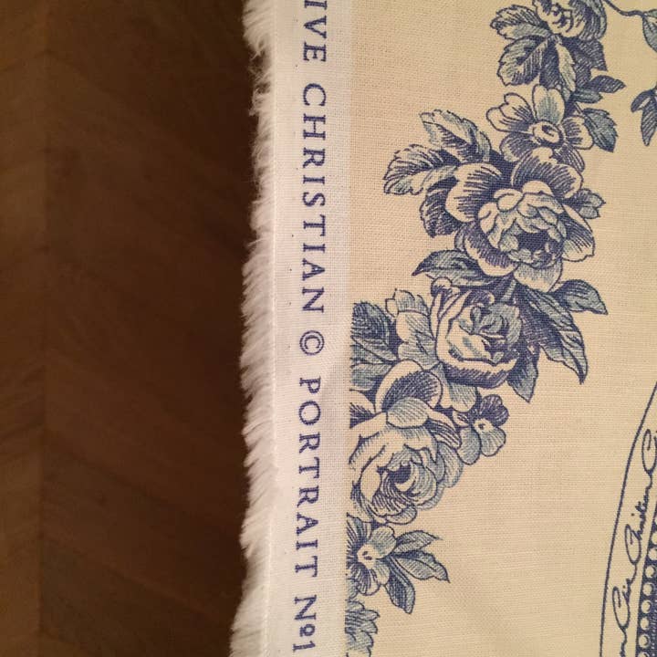 Haoshi by Luxetera - Wholesale Valance - Clive Christian fabric Blue/Ivory3