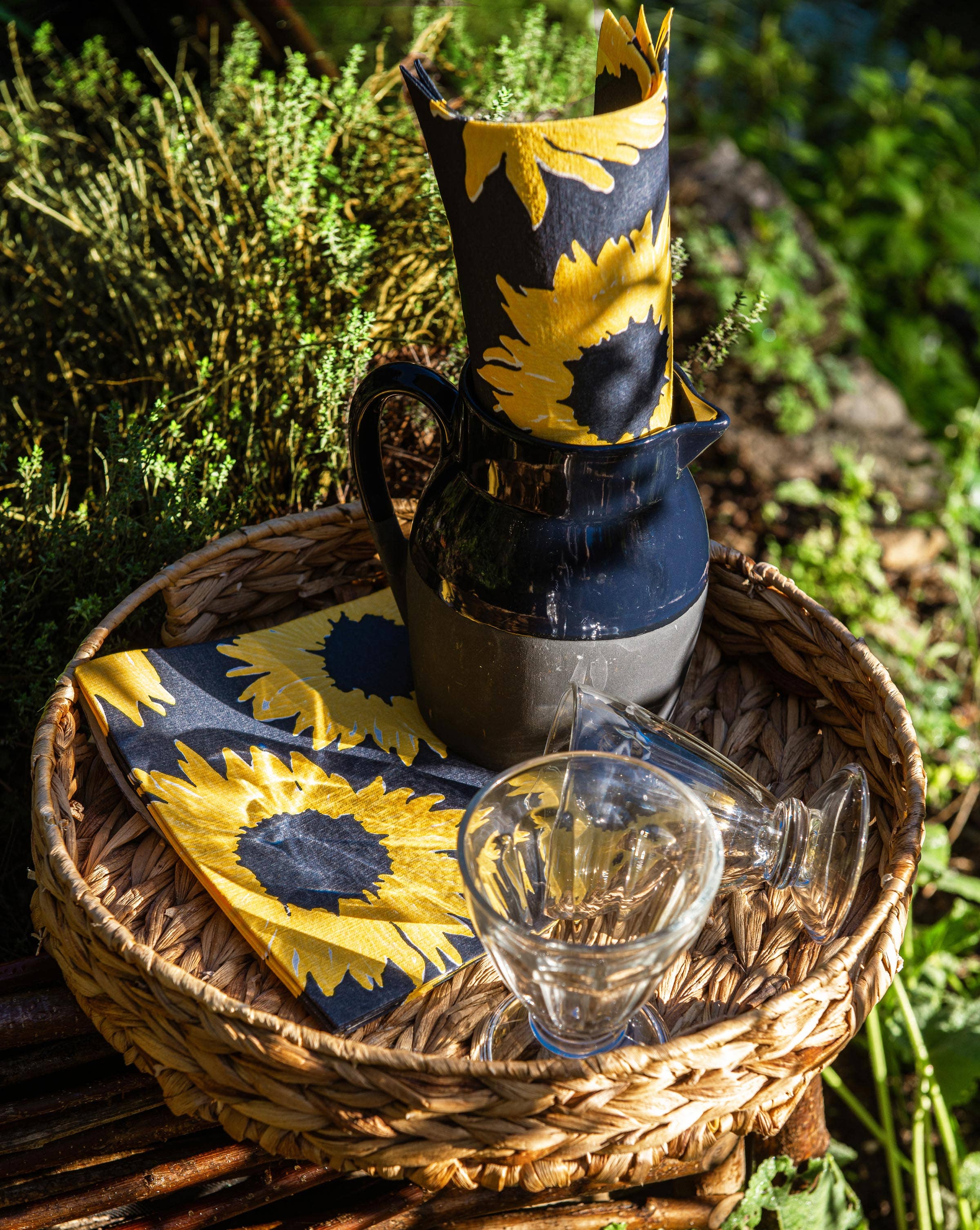 Trendy Table – wholesale Disposable napkin – Sunflower Dinner Napkin1