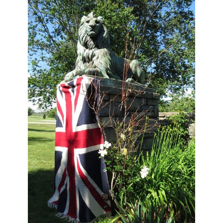 Bronte Moon - Venta al por mayor Mantas de sofá - Manta de lana de cordero Union Jack Merino, fabricada en Inglaterra1