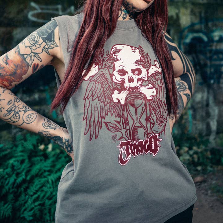 Faded Grey Hourglass Heavy Tank for wholesale on Faire1