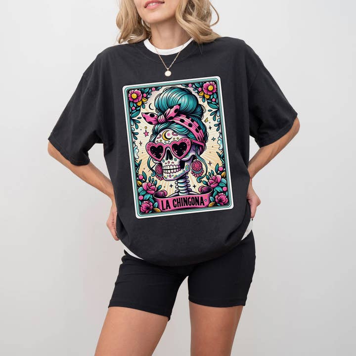 Chemise à cartes de tarot La Chingona pour la vente par EnjoyMyDesign