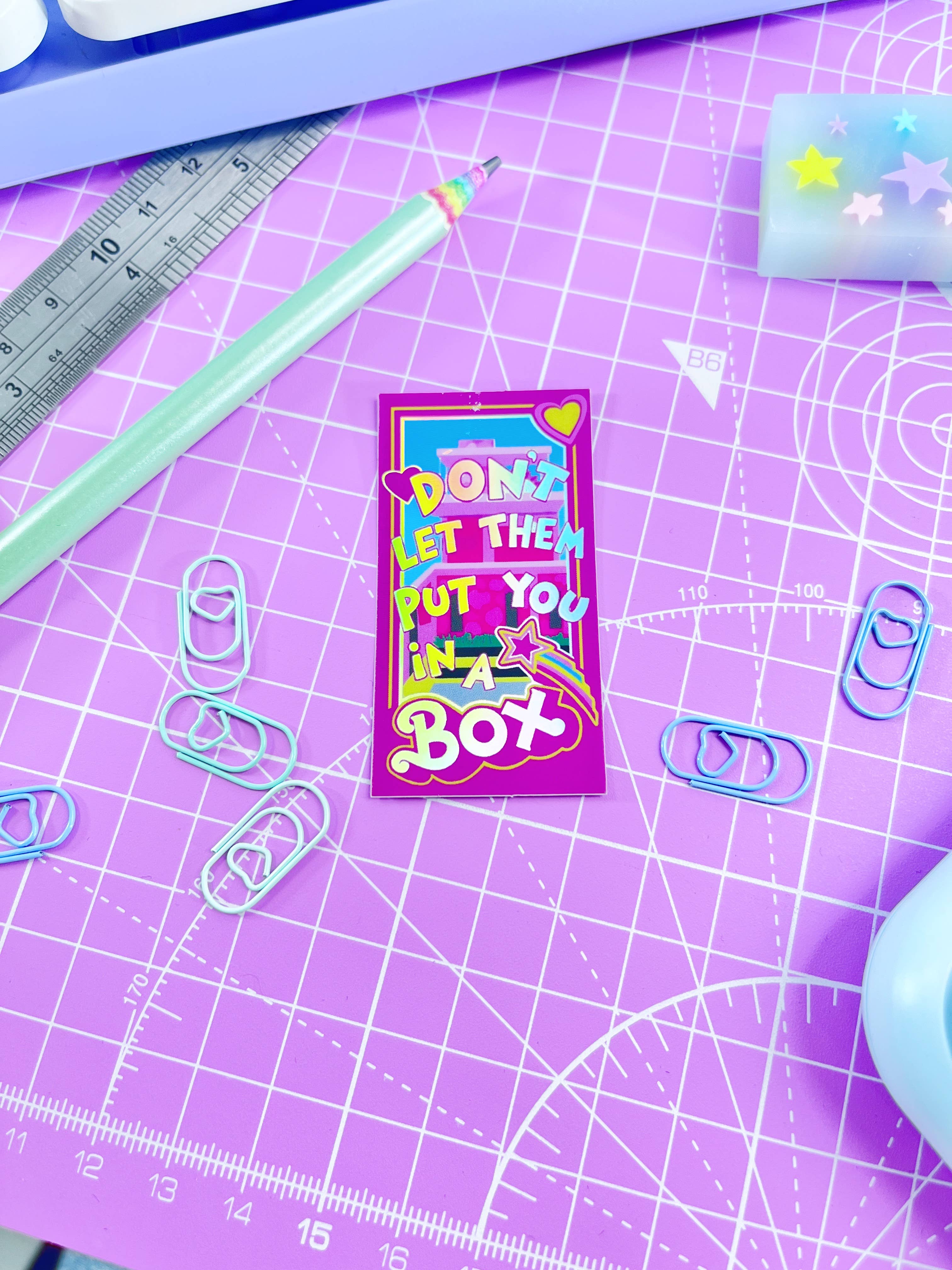 Cor – wholesale Sticker – DONT LET THEM PUT YOU IN A BOX BARBIE STICKER1