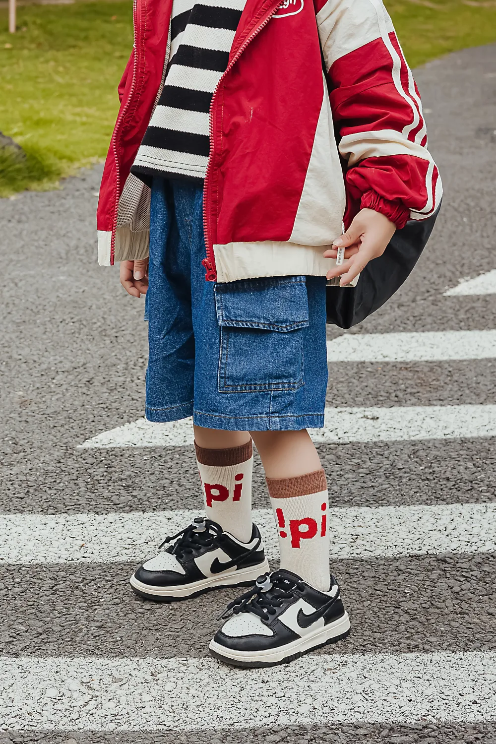 Multicolored 🧦✨ Pack of 4 Pairs of Fun Children's Socks 👶🎨 for wholesale on Faire1
