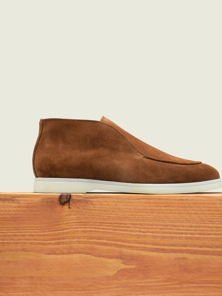 Logan for wholesale by Jack Erwin