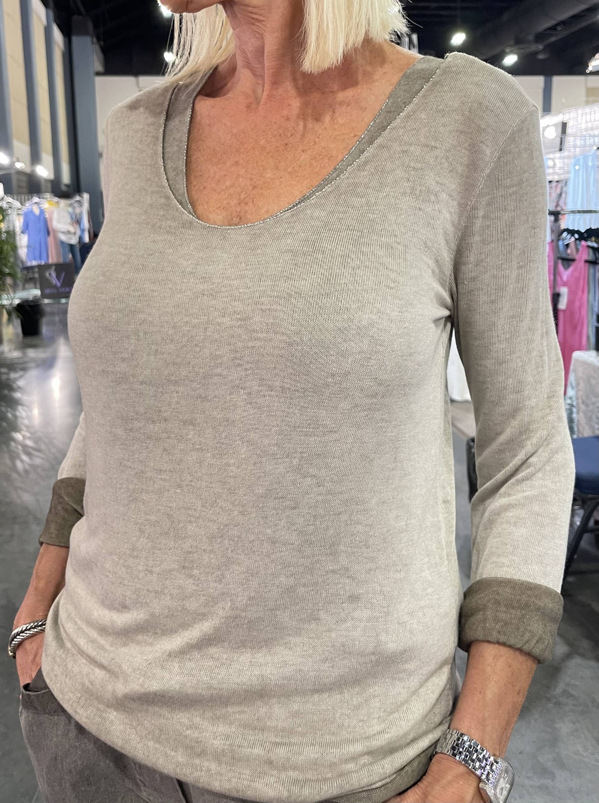 Dance in Paris – Großhandel Bluse – Damen – Top-Soft Viskose mit Metallic-Besatz34