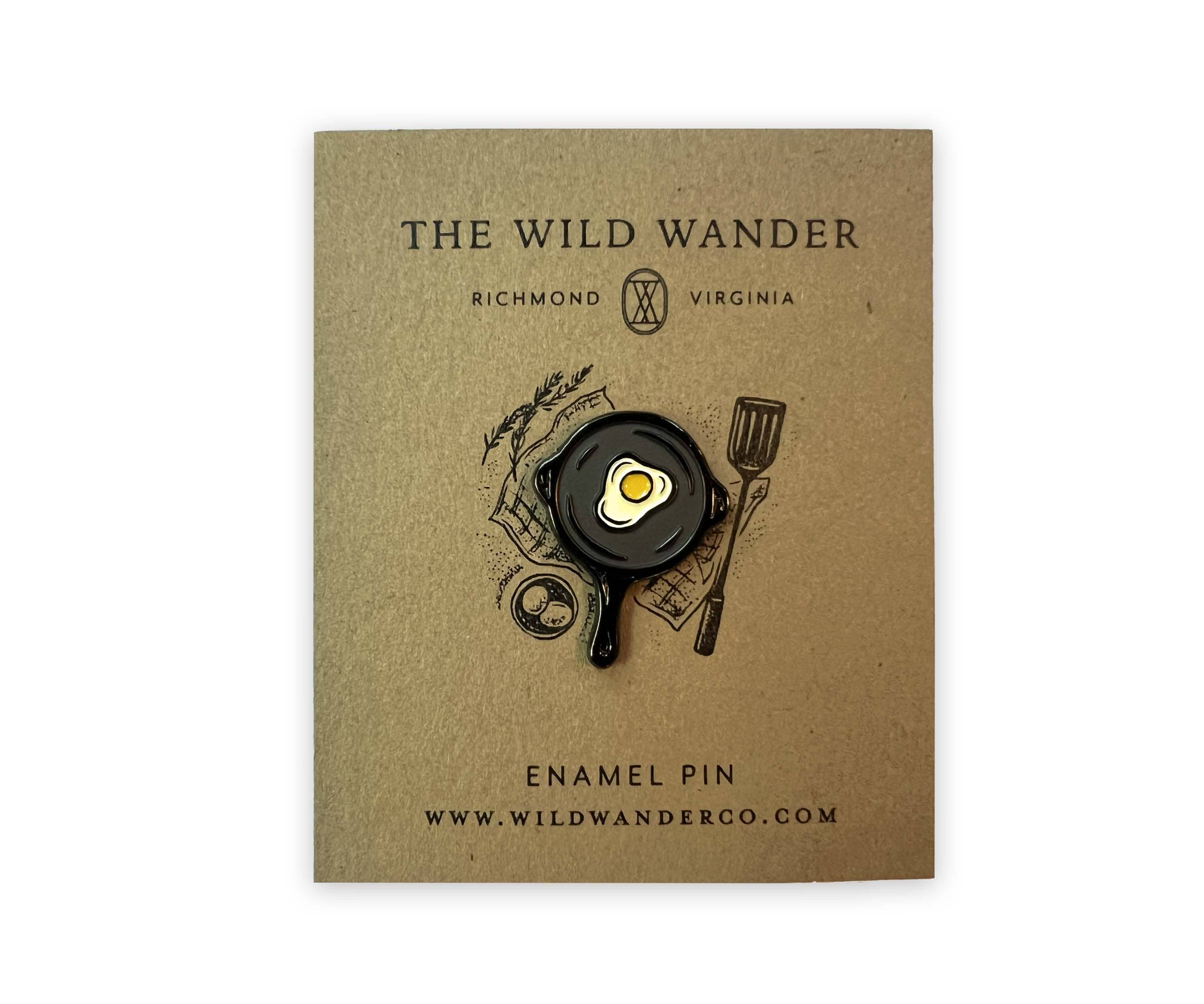The Wild Wander – wholesale Nål och knapp för kavajslag – Gjutjärnspanna emaljstift0