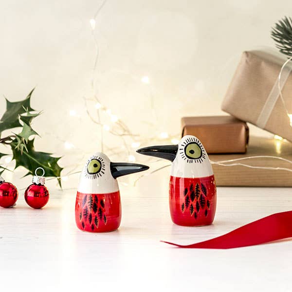 Bird Salt and Pepper Shakers Red for wholesale by Hannah Turner Ltd