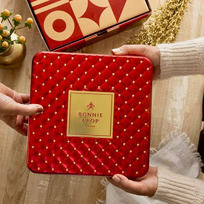 Bonnie & Pop - Wholesale Chocolate Box - Season's Sweetings Collection5