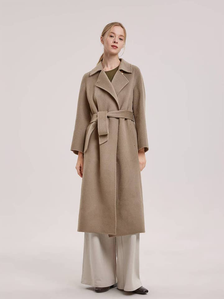 Alexa Peaked Lapel Coat för wholesale av NAP