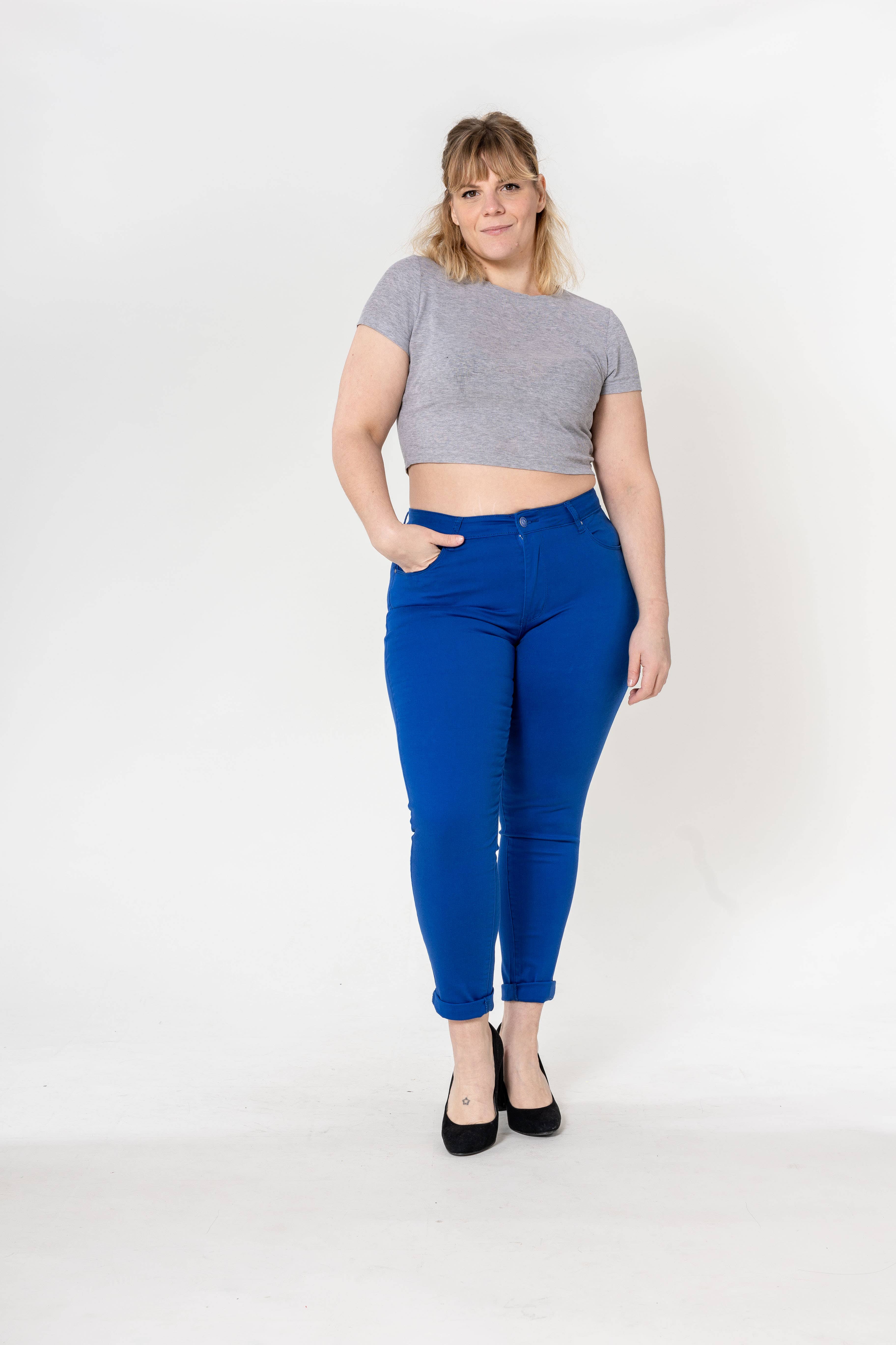 Nina Carter – Calças - Mulher por atacado – Tamanho Plus Curve Plus Tamanho Voltar ao Pescoço P19961