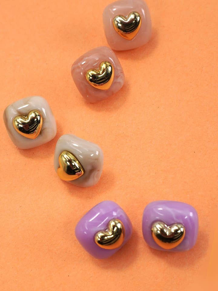 UPSCALE ACRYLIC GOLD HEART STUD EARRINGS | 80E6563 for wholesale by JOSSLYN by wall to wall