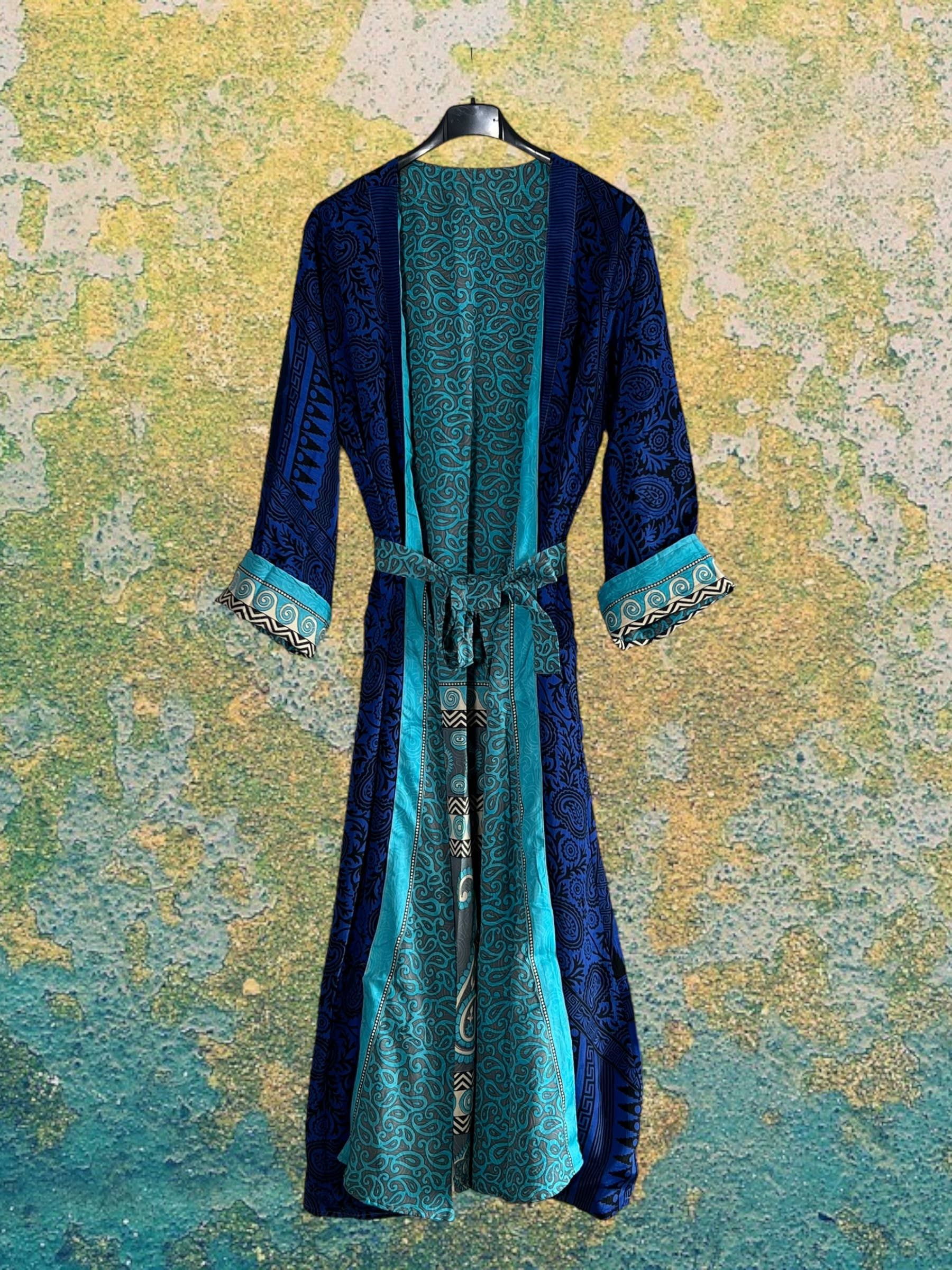 Kinomy – Engroshandel Kimono - Dame – Kinomy XL vendbare lange kimonos i silke til kvinder, pakke med 1016