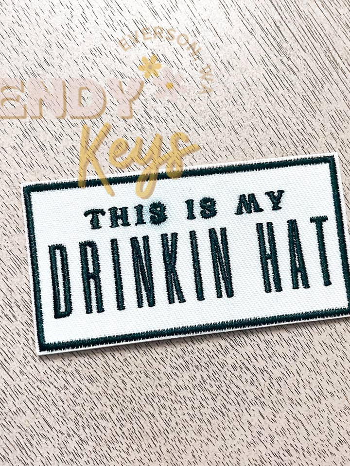 Este es mi parche bordado de gorra para beber. para venta al por mayor de TrendyKeys