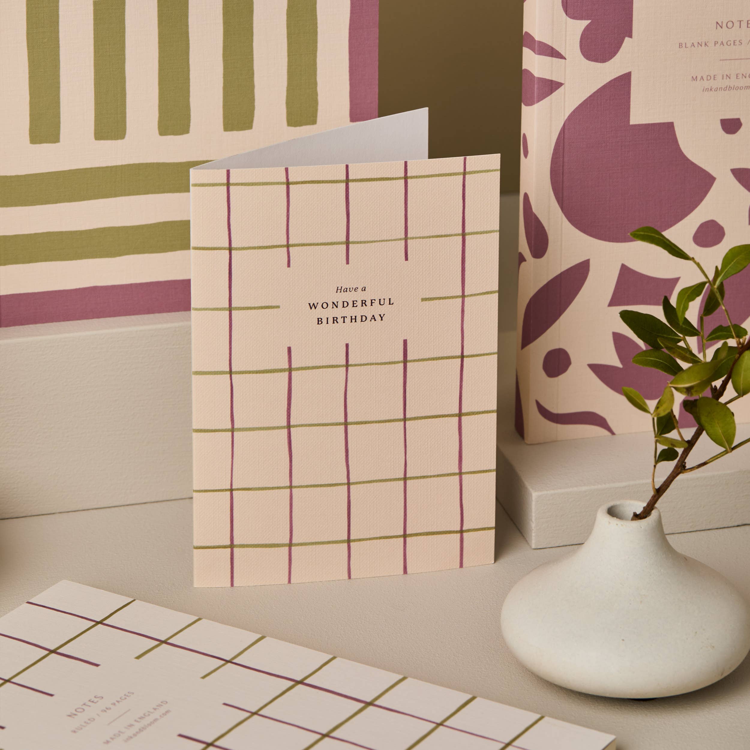 Ink & Bloom - Venta al por mayor Cuadernos - Cuaderno rayado con patrón de cuadros4